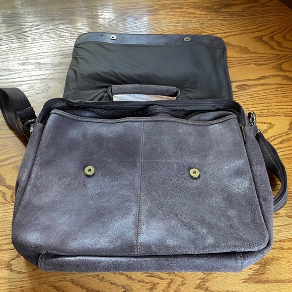 Le Donne Brown Leather Messenger Bag - Picture 2 of 14